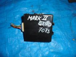 Блок управления дверьми TOYOTA MARKII