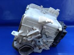 Корпус отопителя. Toyota: Corolla, Corolla Levin, Sprinter, Sprinter Trueno, Sprinter Marino, Corolla Ceres, Corolla Sprinter Двигатели: 3CE, 7AFE, 2E...