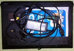 Clevo. 15.6", 2,2����, ��� 4 ��, ���� 320���, WiFi: 1, Bluetooth: 1, ����������� �� 1��. ��� ����� �� ������ ����