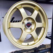 RAYS VOLK RACING. 6.5x15, 3x98.00, 5x100.00, ET35, ЦО 73,1 мм.