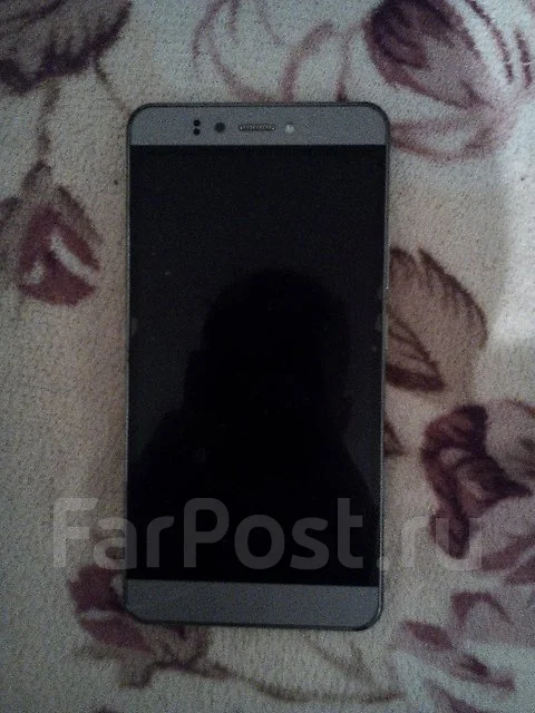 Prestigio Muze D3 ����