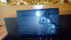 Sony PlayStation 3 Super Slim ����