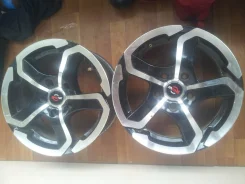 Red Wheel. 6.5x15", 5x110, ET35 ����