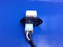 Реостат печки. Toyota Nadia, SXN10H, ACN15, SXN15, ACN15H, ACN10, SXN10, SXN15H, ACN10H Toyota Ipsum, SXM10, SXM15, CXM10 Toyota Picnic, SXM10, CXM10...