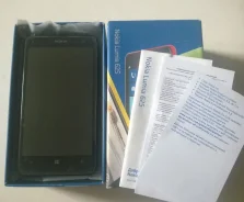 Nokia Lumia 625. �����