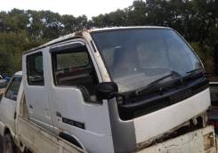 Половина кузова. Nissan Atlas