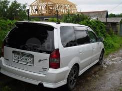 Mitsubishi Chariot Grandis. Без водителя
