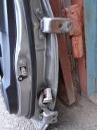 Крепление боковой двери. Honda CR-V, DBA-RE4, DBA-RE3, RE4, RE3 Двигатель K24A