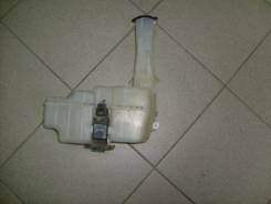 Бачок стеклоомывателя. Toyota: Corsa, Corolla II, Paseo, Tercel, Cynos Двигатели: 1NT, 4EFE, 5EFE, 5EFHE, 2E, 3EE