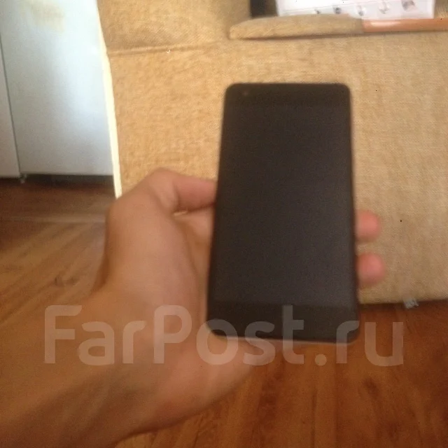 DEXP Ixion M 5. �/� ����
