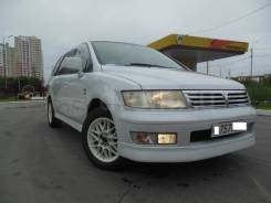 Mitsubishi Chariot Grandis. Без водителя