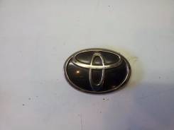 Эмблема решетки. Toyota Land Cruiser, UZJ100 Двигатель 2UZFE