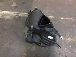 Корпус воздушного фильтра. Audi A6, 4F2/C6, 4F5/C6 Двигатели: AUK, BKH