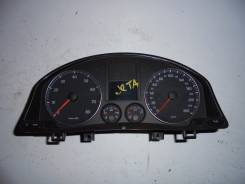 Панель приборов. Volkswagen Jetta