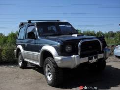 Патрубок воздухозаборника. Mitsubishi Pajero