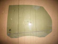 Стекло боковое. Ford Focus