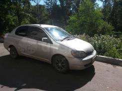 Toyota Platz. Без водителя