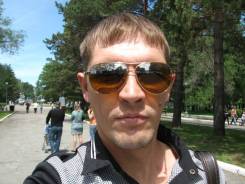 Специалист по контекстной рекламе. Образование не указано, опыт работы 5 лет