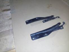 Крепление капота. Subaru Forester, SF5, SF9 Двигатели: EJ205, EJ254, EJ201