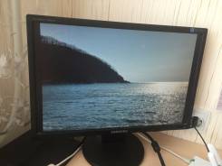 Samsung. 19" (48 см), технология LCD (ЖК)