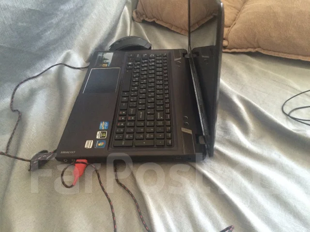 Lenovo IdeaPad Y580. 59����, ��� 8 ��, ���� 1 000���, WiFi: 1, Bluetooth: 1, ����������� �� 5��. ����