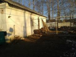 Продам дом 110мкв в черте поселка перектесток ул геологов и строителей. Геологов, р-н солнечный, площадь дома 110 кв. м., отопление твердотопливное, о...