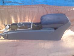 Подлокотник. Nissan Versa Nissan Teana, J31, TNJ31, PJ31 Двигатели: QR25DE, VQ35DE, VQ23DE
