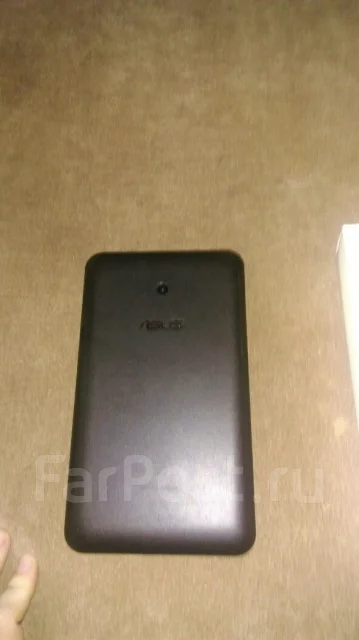 Asus Fonepad 7 ����