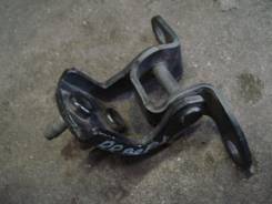 Крепление боковой двери. Toyota: Tercel, Corsa, Corona, Caldina, Carina, Carina E, Soluna Двигатели: 1NT, 4EFE, 5EFE, 2E, 3SFE, 2C, 4SFE, 2CT, 4AFE, 7...