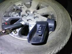Ручка открывания багажника. Toyota Cresta, JZX91, JZX90, JZX93, GX90 Toyota Mark II, GX90, JZX90, JZX91, JZX93, JZX91E, JZX90E Toyota Chaser, JZX90, J...