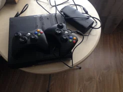 Microsoft Xbox 360 E 500Gb