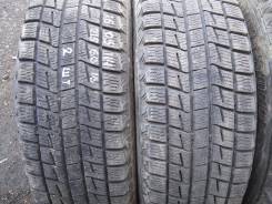 Bridgestone Blizzak Revo1. Зимние, без шипов, износ: 30%, 2 шт