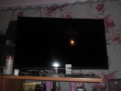 TCL. LCD (��) ����