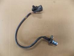 Датчик положения коленвала. Toyota: Corsa, Sprinter, Caldina, Corolla II, Paseo, Corolla, Tercel, Cynos, Raum, Starlet Двигатели: 4EFE, 5EFE