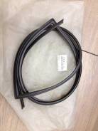 Молдинг лобового стекла. Toyota Caldina, AZT241, ZZT241, AZT246, ST246 Двигатели: 1AZFSE, 1ZZFE, 3SGTE
