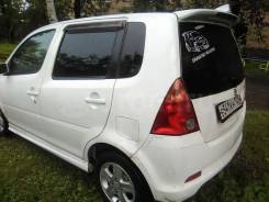 Daihatsu YRV. Без водителя
