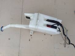 Бачок стеклоомывателя. Toyota Avensis, ZZT251, AZT255, AZT250, ADT251, AZT251, ADT250, CDT250, ZZT250 Двигатели: 2AZFSE, 1ZZFE, 1CDFTV, 1AZFE, 3ZZFE...