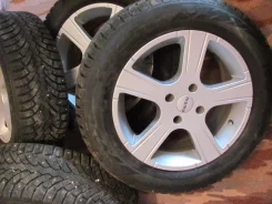 Momo Winter. 6.5x16", 4x108, ET0 ����