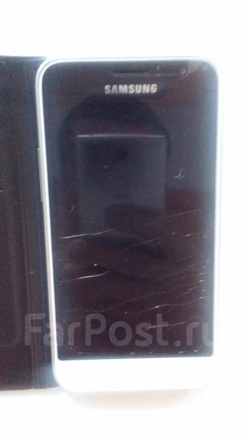 Samsung Galaxy J1. �/� ����