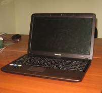 Samsung R540. 15.6", 2,5 ГГц, WiFi, Bluetooth