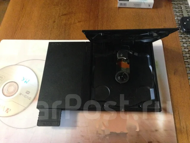 Sony PlayStation 2 Slim ����