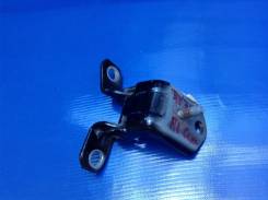 Крепление боковой двери. Mazda Demio, DY3R, DY5W, DY3W, DY5R