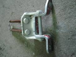 Крепление боковой двери. Toyota: Cresta, Verossa, Vista, Mark II Wagon Blit, Mark II, Camry, Chaser Двигатели: 4SFE, 1JZGTE, 2JZGE, 1GFE, 2LTE, 1JZGE...