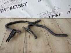 Крепление крышки багажника. Toyota Corolla, AE114, WZE110, CE110, CE114, CE116, CDE110, AE110, AE111, ZZE110, ZZE111, EE110, EE111 Toyota Sprinter, CE...