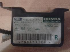 Датчик airbag. Honda Jazz Honda Mobilio, GB1, GB2 Honda Mobilio Spike, GK1, GK2 Honda Fit, GD3, GD4, GD1, GD2 Двигатели: L12A1, L12A3, L12A4, L13A1, L...