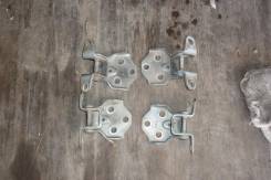 Крепление боковой двери. Mitsubishi Pajero Mini, H53A, H51A, H56A Двигатель 4A30