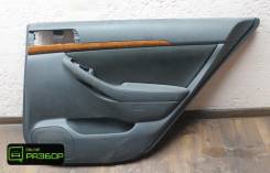 Обшивка двери Задняя правая Toyota Avensis