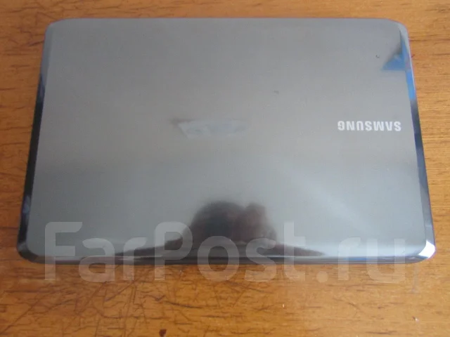 Samsung R525. 2,4����, ��� 3072 ��, ���� 500���, WiFi: 1, ����������� �� 7��. ����