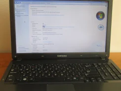 Samsung R525. 2,4����, ��� 3072 ��, ���� 500���, WiFi, ����������� �� 7��. ����