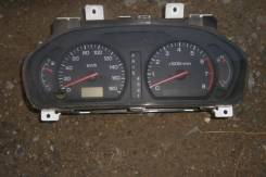 Панель приборов. Mitsubishi Chariot Grandis, N94W Двигатель 4G64